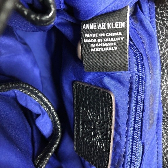 Ann Klein Black Faux Pebbled Leather Chain Strap Mini Backpack - Picture 5 of 7